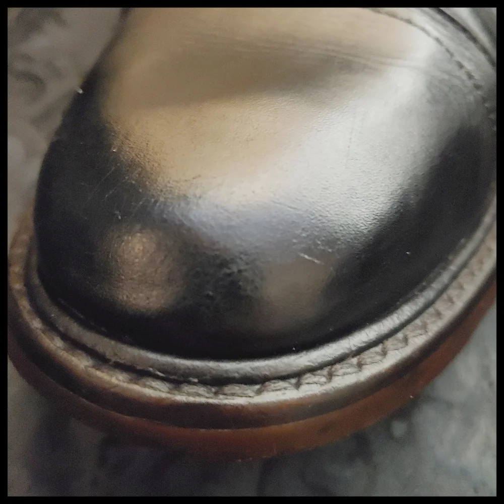 Johnston & Murphy Leather Cap Toe Dress Shoes - Picture 14 of 15